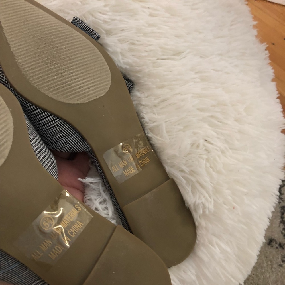 Lulus Checkered Slides - Picture 3 of 5